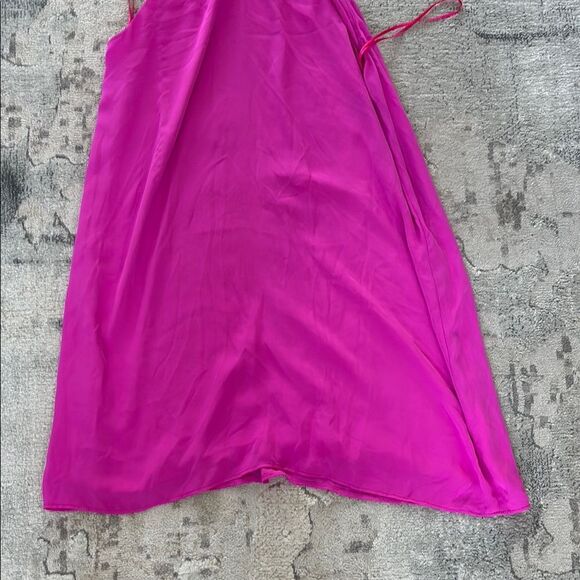 Elegant Pink Midi Dress - Picture 9 of 9